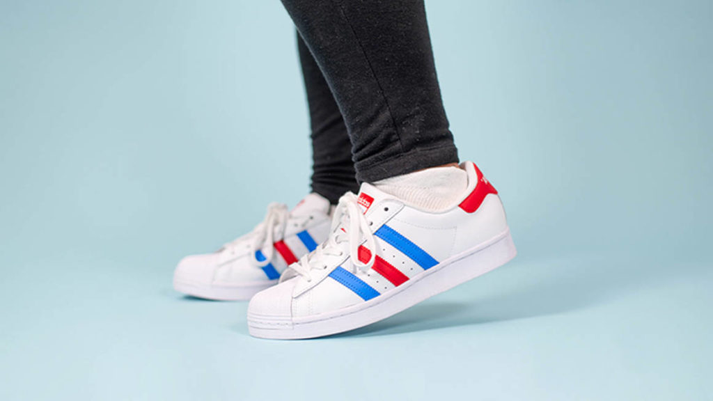 Does Adidas Superstar Stretch